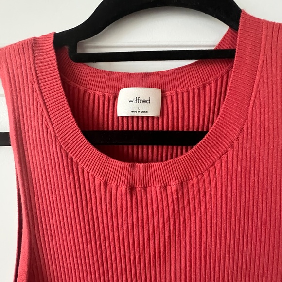 Aritzia Wilfred Moonstruck Dress in Rosy Red - Picture 3 of 4